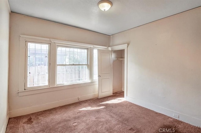 3417 4th Ave, Los Angeles, CA 90018 - unfurnished room with baseboards and carpet