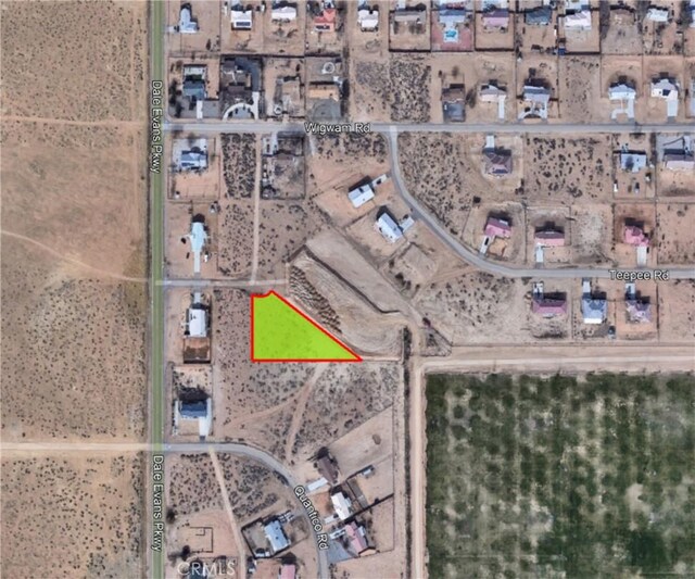 11 Aztec Ct, Apple Valley, CA 92307