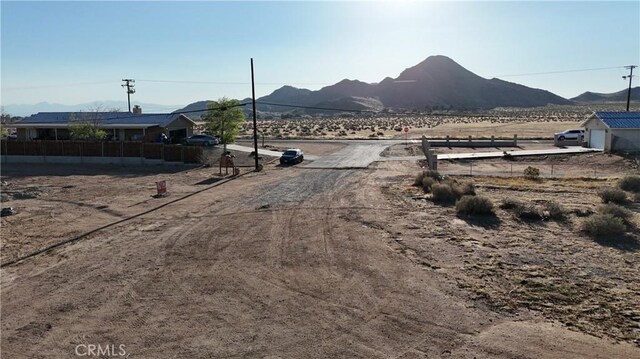 11 Aztec Ct, Apple Valley, CA 92307