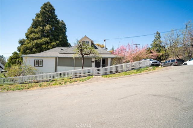 2007 3rd St, Julian, CA 92036 - country-style home with a fenced front yard