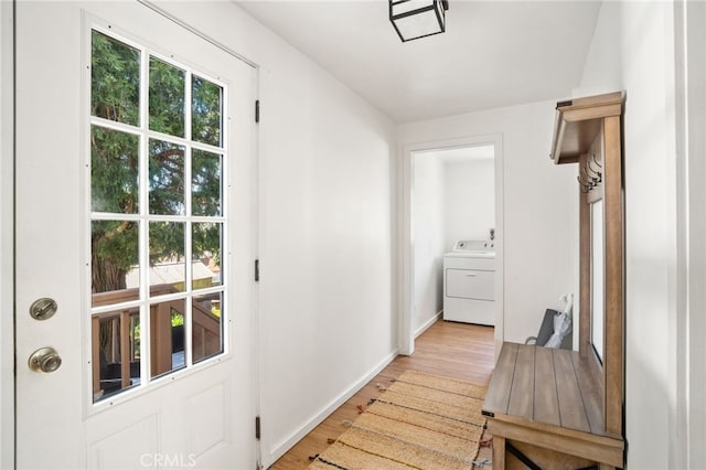 2007 3rd St, Julian, CA 92036 - mudroom with a wealth of natural light, washer / clothes dryer, light wood-style floors, and baseboards