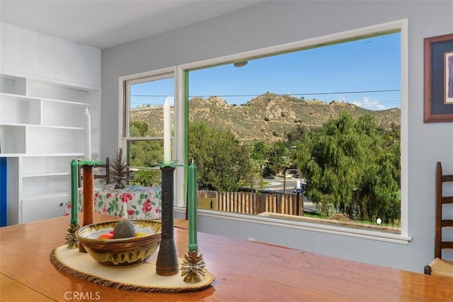 4365 Alta Vista Dr, Riverside, CA 92506 - view of sunroom / solarium