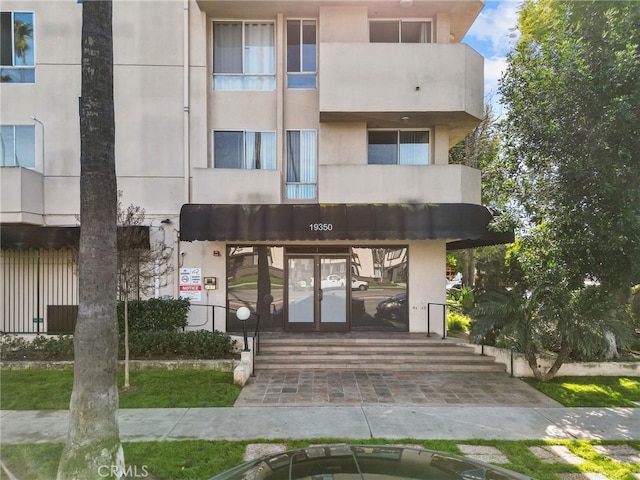 19350 Sherman Way Unit 204, Reseda, CA 91335 - view of building exterior