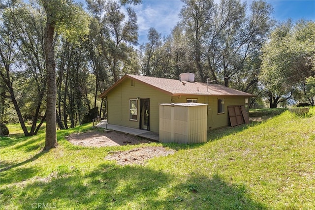 51674 Rd 426, Oakhurst, CA 93644 - rear view of property with a yard