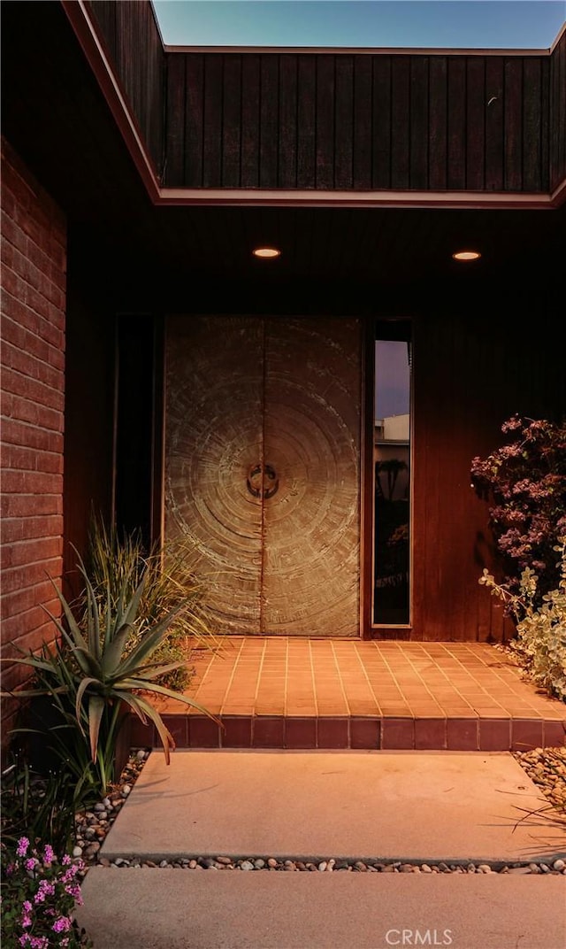 view of exterior entry