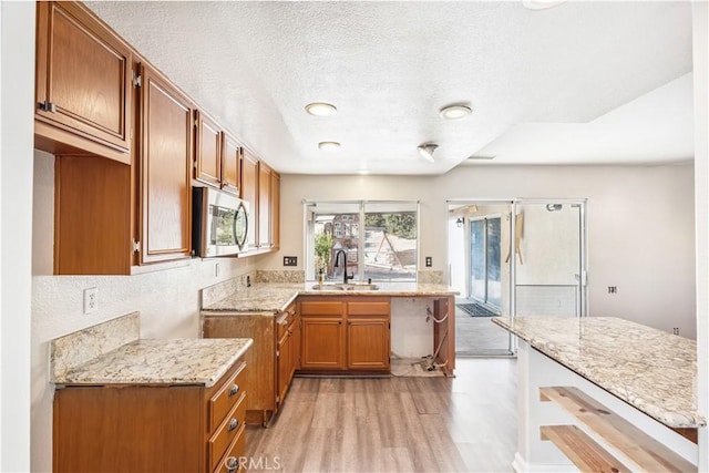 1016 W Suncrest Cir, San Bernardino, CA 92407 - photo 7
