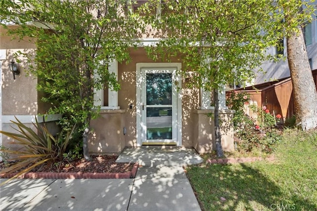 42042 Chestnut Dr, Temecula, CA 92591 - property entrance featuring stucco siding