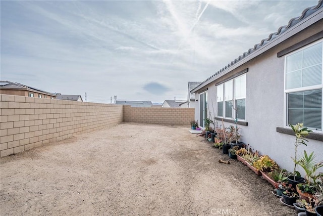 14168 Georgetown St, Hesperia, CA 92344 - view of fenced backyard