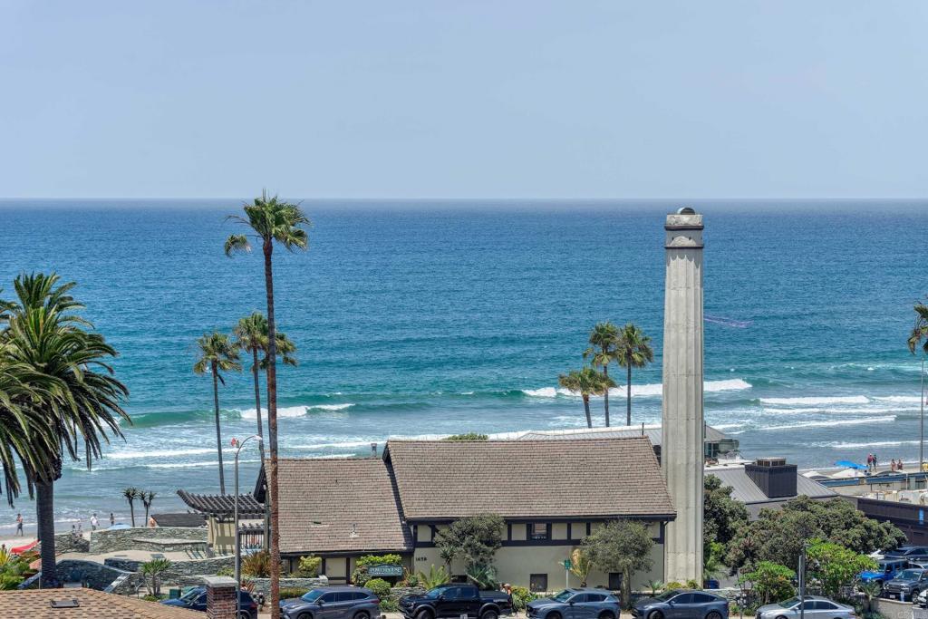 1552 Camino Del Mar Unit 623/625, Del Mar, CA 92014 - photo 1