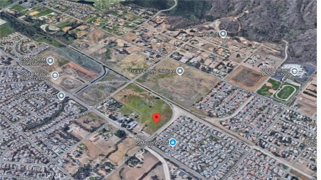 32545 Nelmar Cir, Wildomar, CA 92595 - photo 8