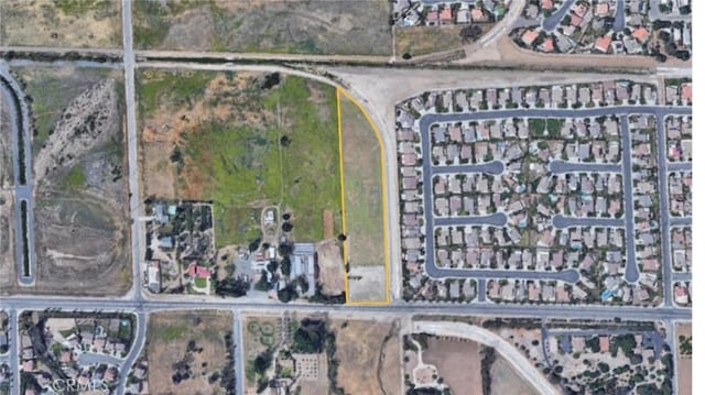 32545 Nelmar Cir, Wildomar, CA 92595 - photo 6