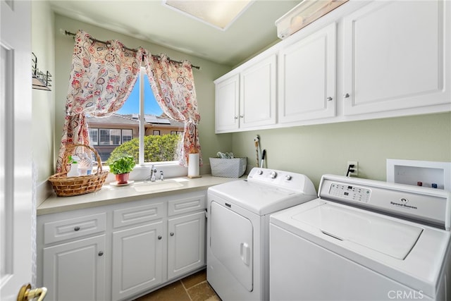 2 Williamsburg Ln, Coto De Caza, CA 92679 - clothes washing area featuring washer and dryer, a sink, and cabinet space