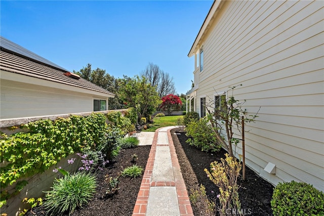 10 Cambridge Ct, Coto De Caza, CA 92679 - view of yard with fence
