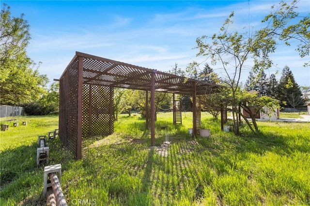 5703 Violet Ct, Atwater, CA 95301 - view of yard featuring a pergola
