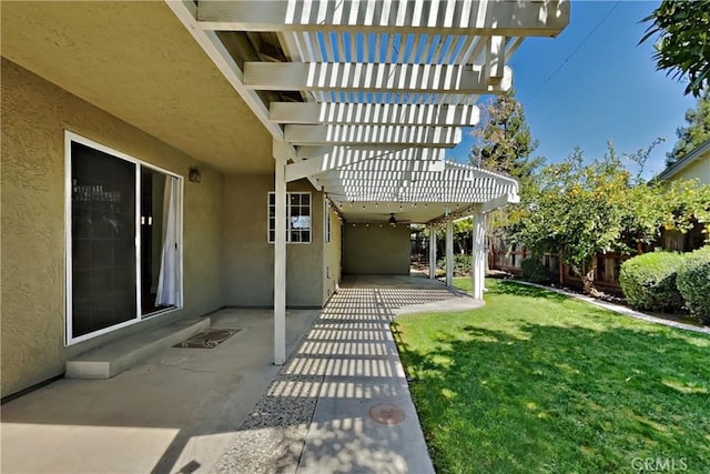 2100 Sherwood Ave Unit A, Modesto, CA 95350 - view of yard with a pergola, fence, and a patio