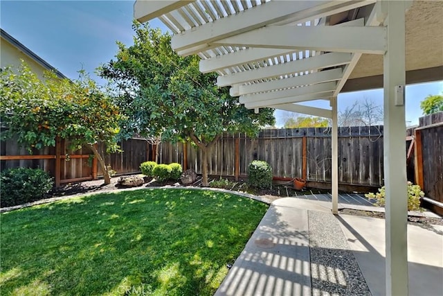 2100 Sherwood Ave Unit A, Modesto, CA 95350 - view of yard featuring a fenced backyard, a patio area, and a pergola