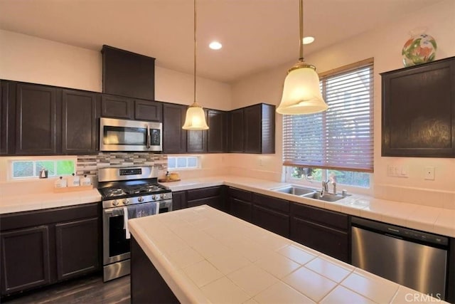 187 Rai Estates Ct, Yuba City, CA 95993 - photo 12