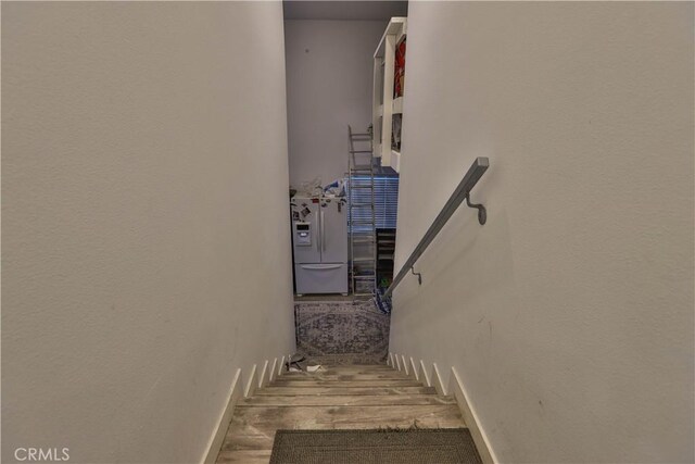 13083 Via Tuscany, Riverside, CA 92503 - view of stairway