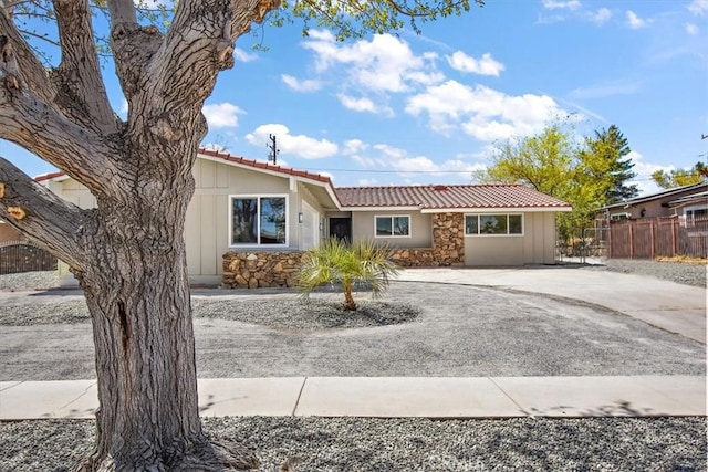 15668 Inyo St, Victorville, CA 92395 - photo 29