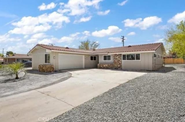 15668 Inyo St, Victorville, CA 92395 - photo 1
