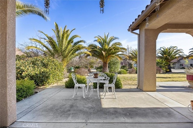 1100 N Ferrocarril Rd, Atascadero, CA 93422 - view of patio / terrace with outdoor dining space
