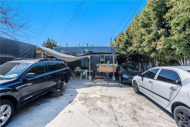 1361 W Vernon Ave, Los Angeles, CA 90037 - view of vehicle parking