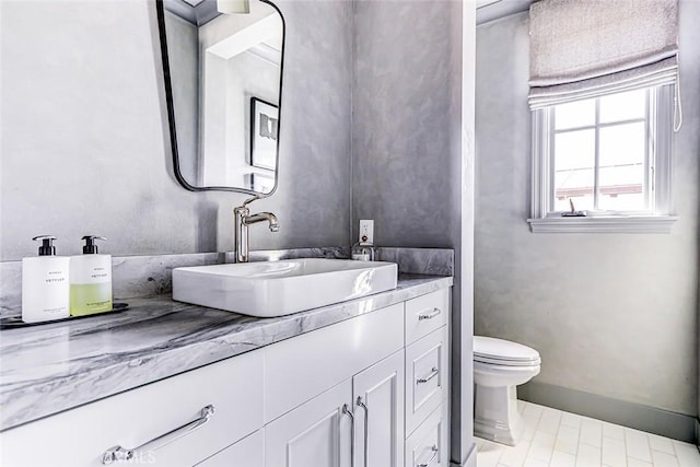 528 15th St, Manhattan Beach, CA 90266 - bathroom featuring toilet and vanity