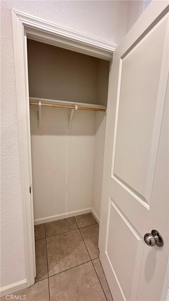 2428 Freestone Dr, Merced, CA 95340 - view of closet