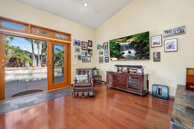2722 Penkea Dr, Oceanside, CA 92054 - sitting room featuring wood finished floors and high vaulted ceiling