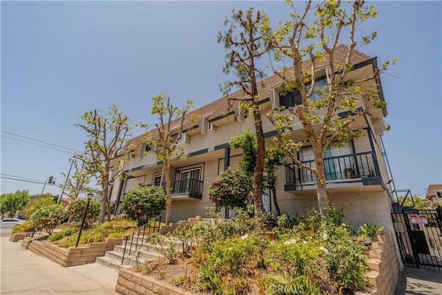 14287 Foothill Blvd Unit 33, Sylmar, CA 91342 - photo 1