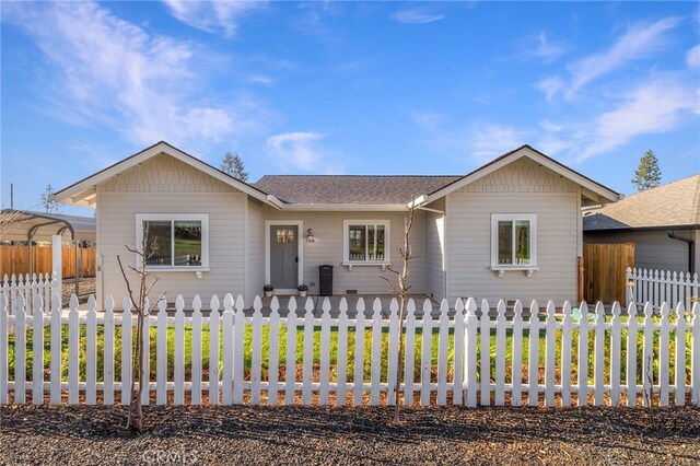766 Willow St, Paradise, CA 95969 - ranch-style house with a fenced front yard