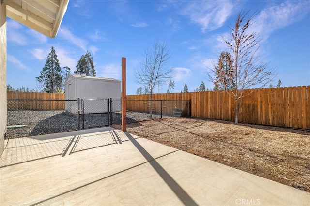 766 Willow St, Paradise, CA 95969 - view of patio / terrace featuring a fenced backyard and a gate
