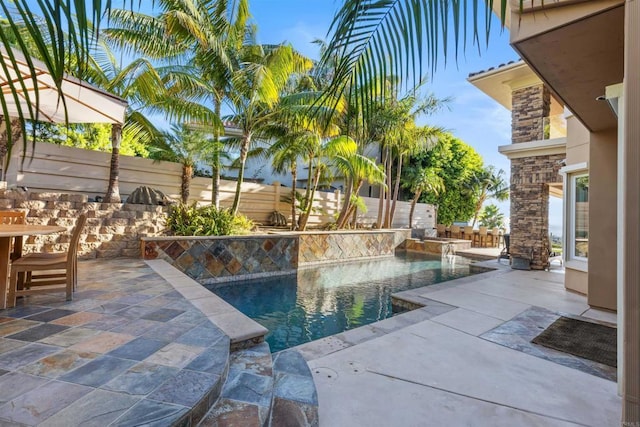 5023 Windsor Dr, San Diego, CA 92109 - view of pool with a patio, a fenced backyard, and a pool with connected hot tub