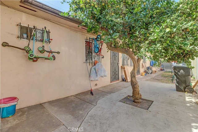 601 E 79th St, Los Angeles, CA 90001 - photo 14
