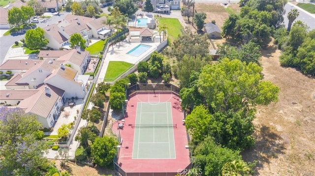 drone / aerial view featuring a residential view