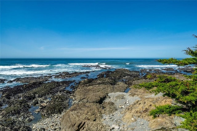 2431 Sherwood Dr, Cambria, CA 93428 - property view of water