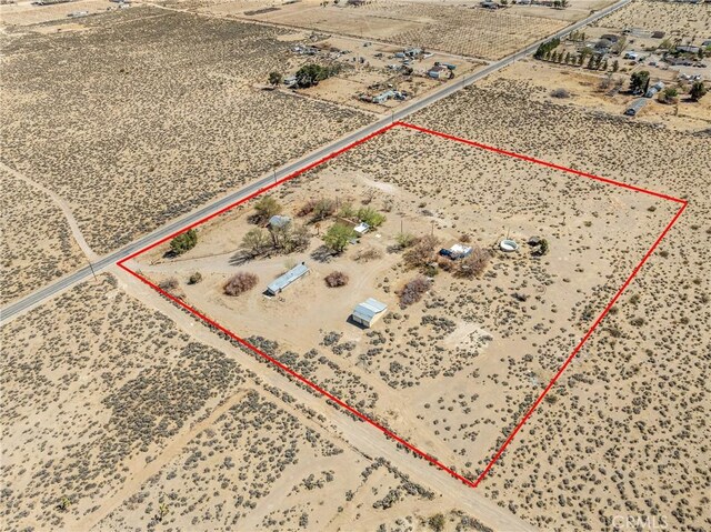 10172 Tradepost Rd, Lucerne Valley, CA 92356 - photo 44