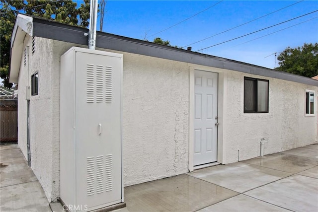2619 Alice St, Los Angeles, CA 90065 - exterior space with fence