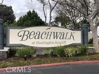 7286 Mast Dr, Huntington Beach, CA 92648 - photo 31