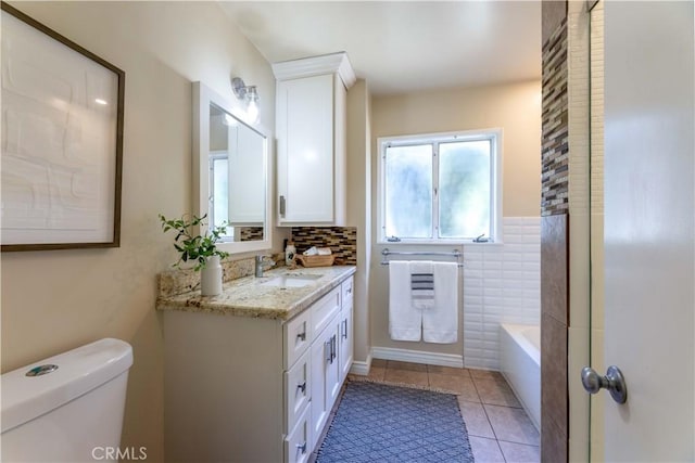 6 5th Pl, Long Beach, CA 90802 - full bathroom with toilet, tile patterned flooring, a bathtub, and vanity