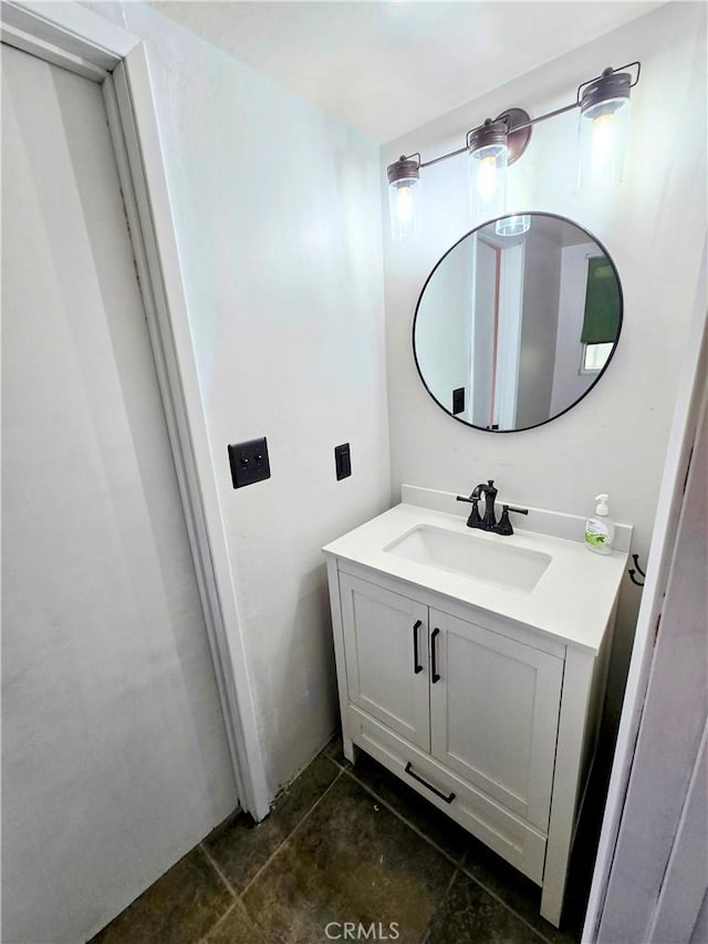 628 Rose Ln, Twin Peaks, CA 92391 - bathroom with vanity