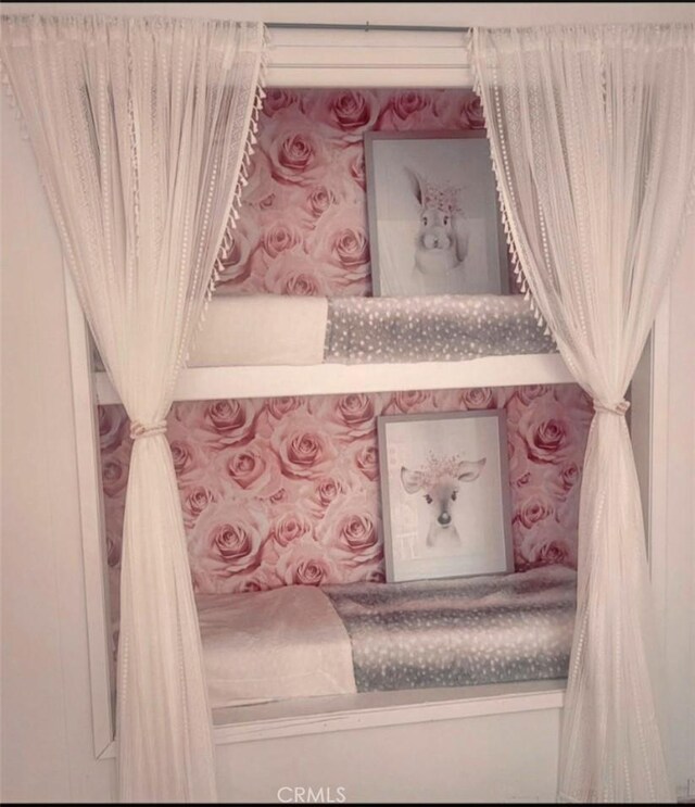 628 Rose Ln, Twin Peaks, CA 92391 - view of room details