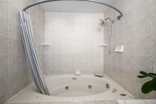 full bath featuring a combined bath / shower with jetted tub