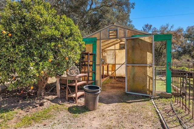 view of outdoor structure featuring an outdoor structure