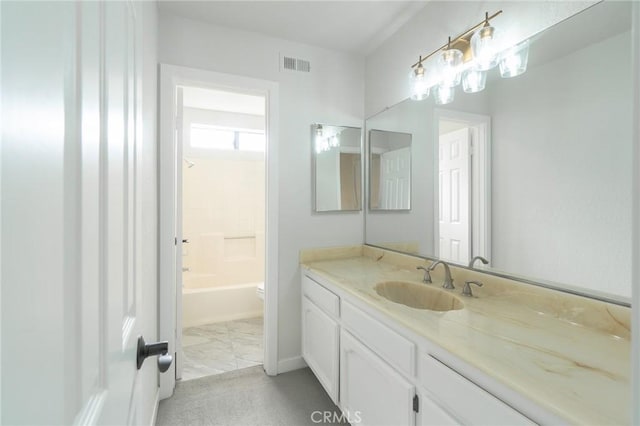 4706 W 168th St, Lawndale, CA 90260 - full bathroom with vanity and tub / shower combination
