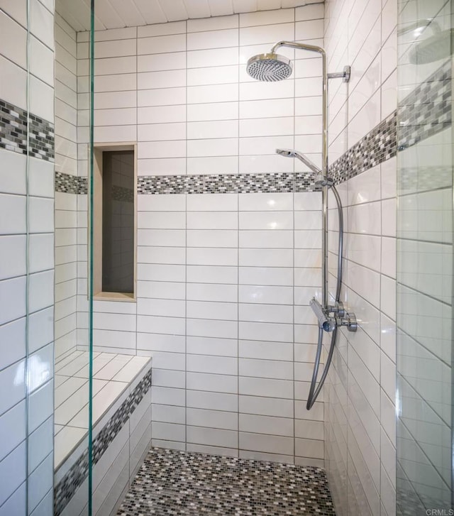 7031 Estrella De Mar Rd, Carlsbad, CA 92009 - full bathroom featuring a shower stall
