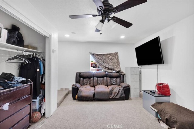 929 E Elizabeth St, Barstow, CA 92311 - carpeted bedroom with recessed lighting, ceiling fan, and a closet