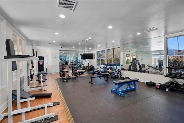 10 Stagecoach Rd, Bell Canyon, CA 91307 - workout area featuring baseboards, visible vents, and recessed lighting