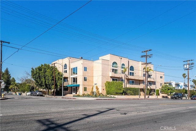 5604 Rhodes Ave Unit 312, Valley Village, CA 91607 - photo 1