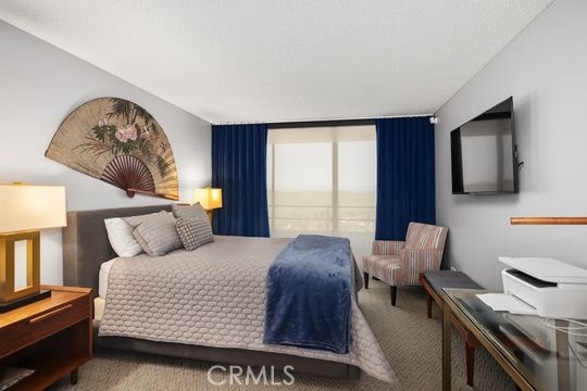 bedroom with carpet
